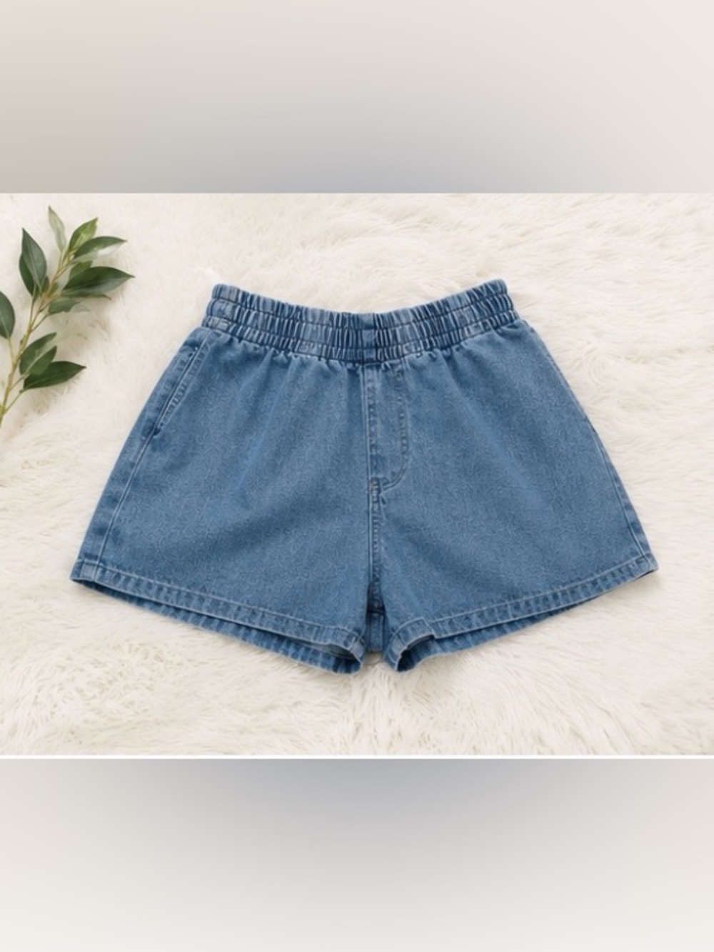 Casual Elastic Waist Denim Shorts - Light Blue